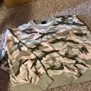 Nike sweatshirt